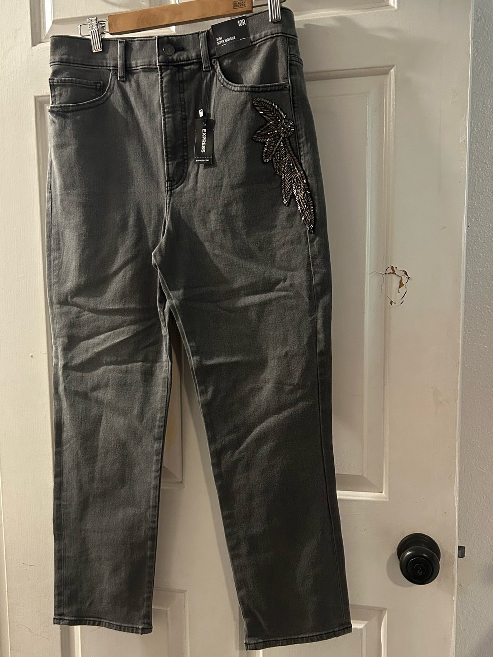 Express Gray Cropped Jeans with Beaded Leaf Accent